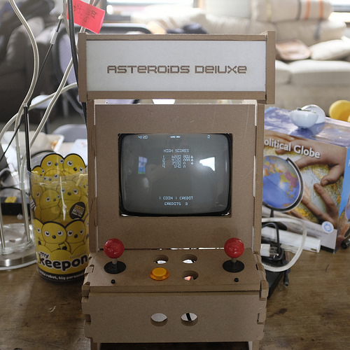 asteroids deluxe