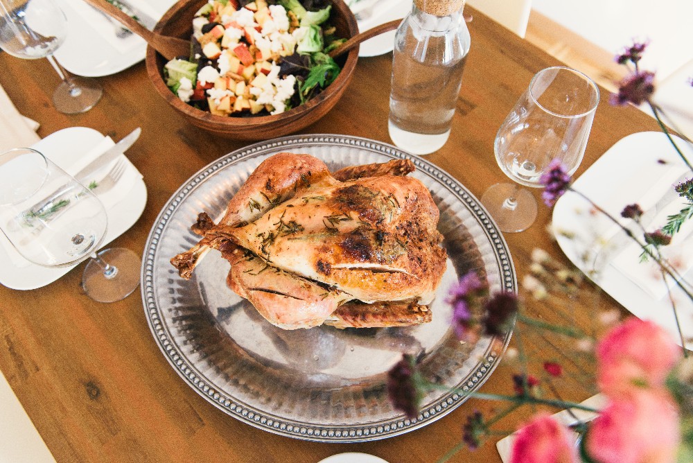 thumbnail image for blog Thanksgiving Is Served! Essential Hosting Tips for Renters